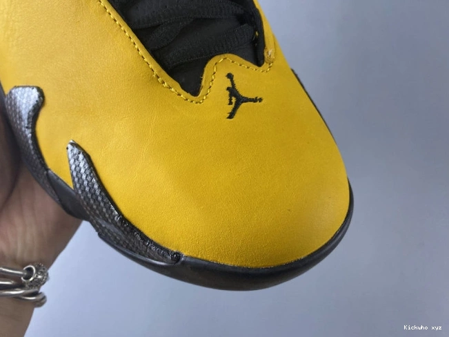 14 AIR BQ3685-706 UNIVERSITY GOLD JORDAN RETRO 0812